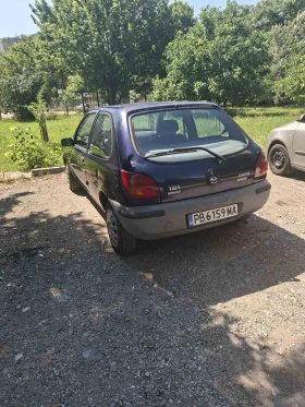 Mazda 121, снимка 2