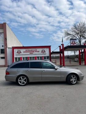 Mercedes-Benz E 320, снимка 8