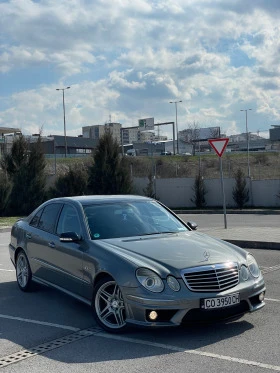 Обява за продажба на Mercedes-Benz E 320 V6 Face * AMG OPTIC ~16 399 лв. - изображение 2