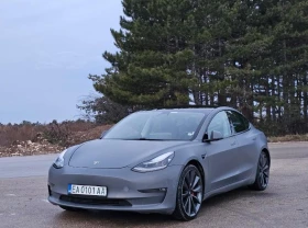 Tesla Model 3 Performance  1