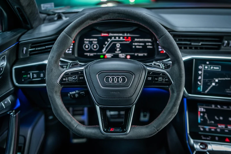 Audi Rs6 Ceramic* Pano* Carbon* B&O, снимка 11 - Автомобили и джипове - 47410086