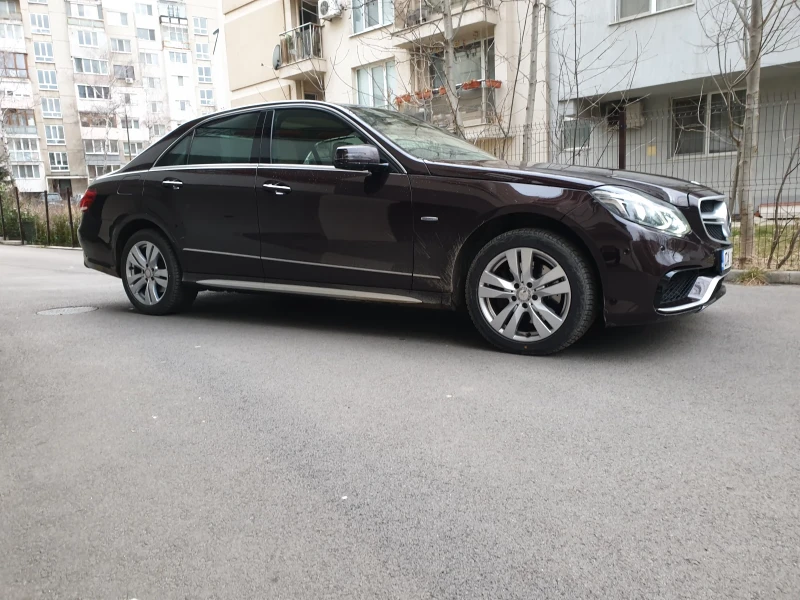 Mercedes-Benz E 350 4matic, снимка 10 - Автомобили и джипове - 47722830