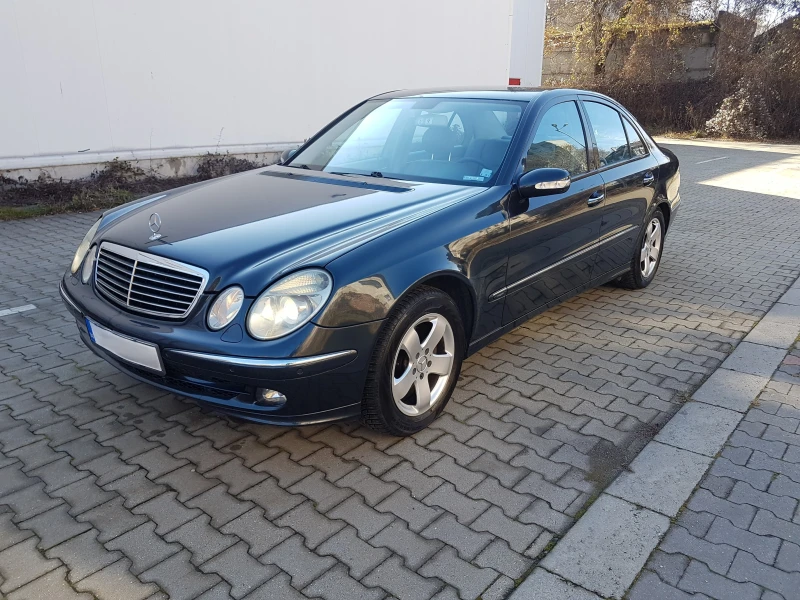 Mercedes-Benz E 240 Avantgarde, ГАЗ, снимка 2 - Автомобили и джипове - 48017189