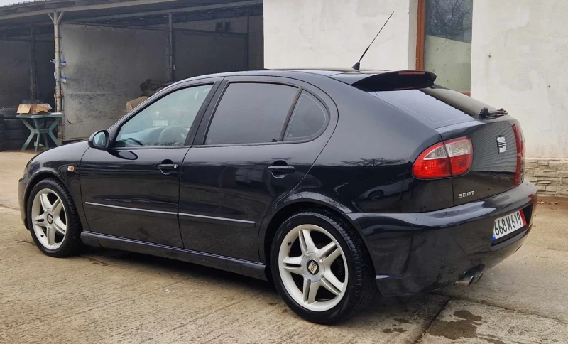 Seat Leon 1.9TDI 150к.с.FR 6ск., снимка 2 - Автомобили и джипове - 48294345