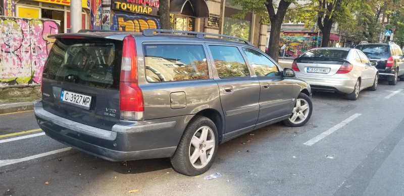 Volvo V70 V70 AWD, снимка 5 - Автомобили и джипове - 48300774