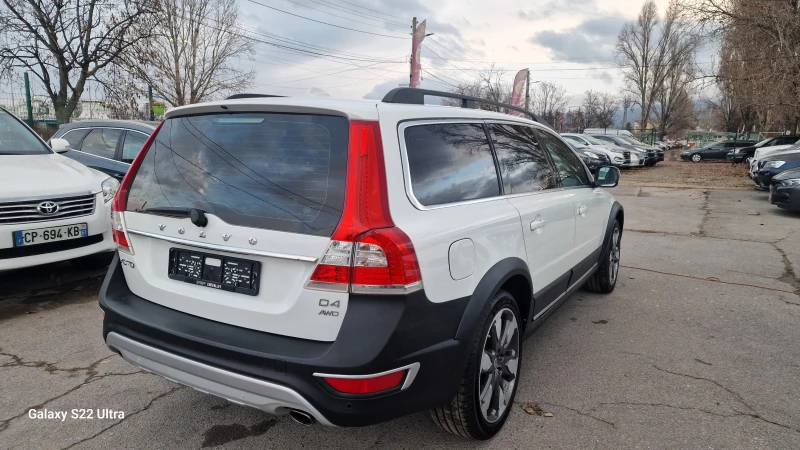 Volvo Xc70 2.4 AWD D4, снимка 5 - Автомобили и джипове - 48303156