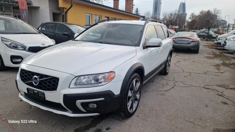 Volvo Xc70 2.4 AWD D4, снимка 1 - Автомобили и джипове - 48303156