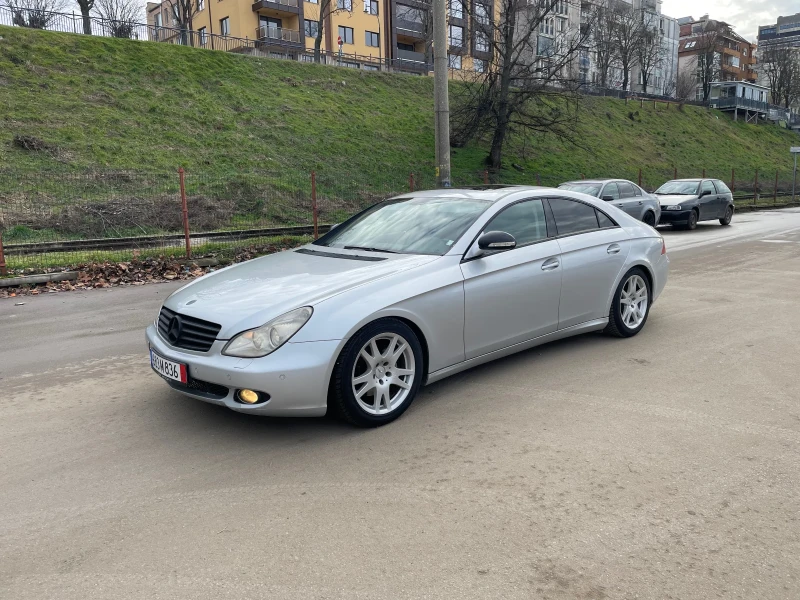 Mercedes-Benz CLS 320 320 CDI, снимка 1 - Автомобили и джипове - 48641185