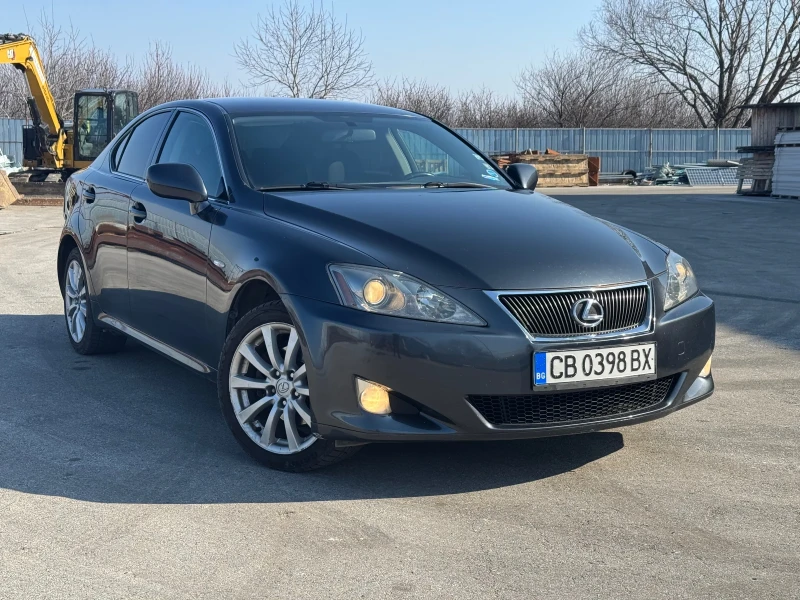 Lexus IS 220d, снимка 1 - Автомобили и джипове - 49022211