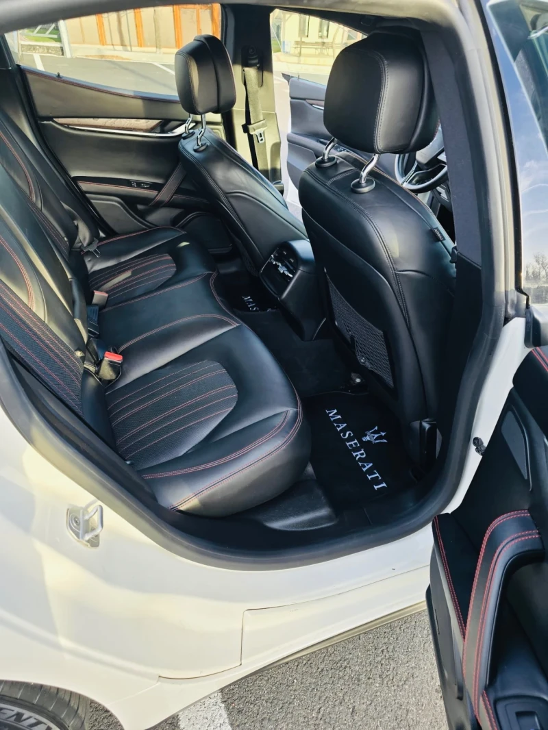 Maserati Ghibli S, снимка 9 - Автомобили и джипове - 52470442