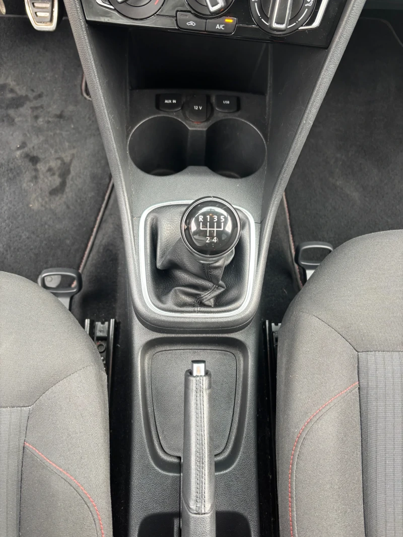 VW Polo, снимка 11 - Автомобили и джипове - 51935050