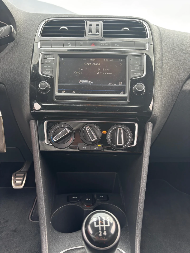 VW Polo, снимка 10 - Автомобили и джипове - 51935050