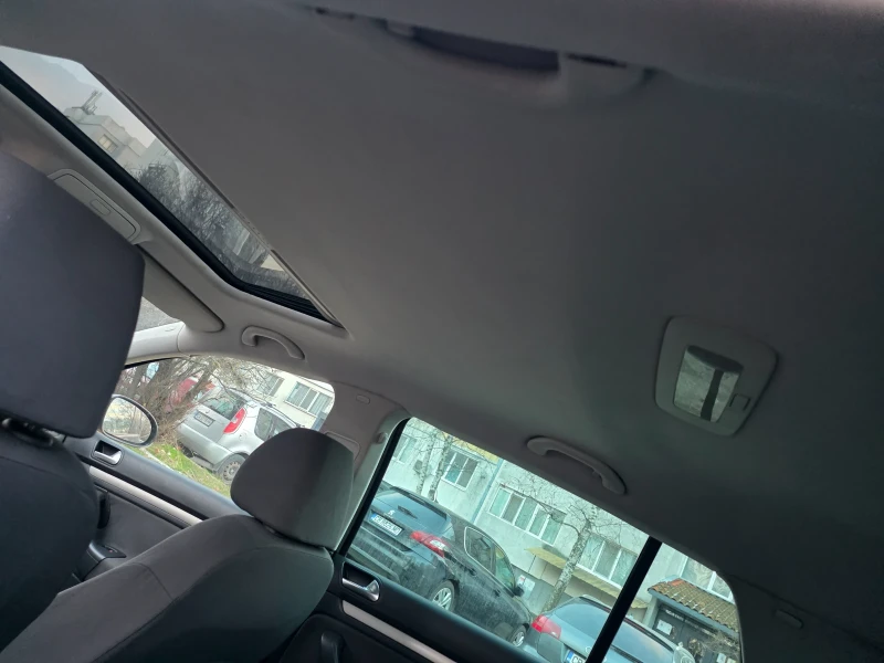 VW Golf 1.6i BRC-газ, снимка 10 - Автомобили и джипове - 52949274