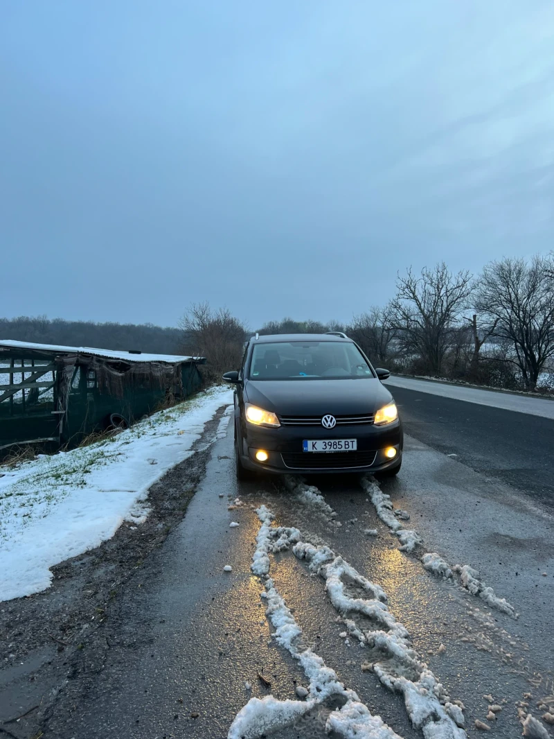 VW Touran CROSS, снимка 5 - Автомобили и джипове - 53249301