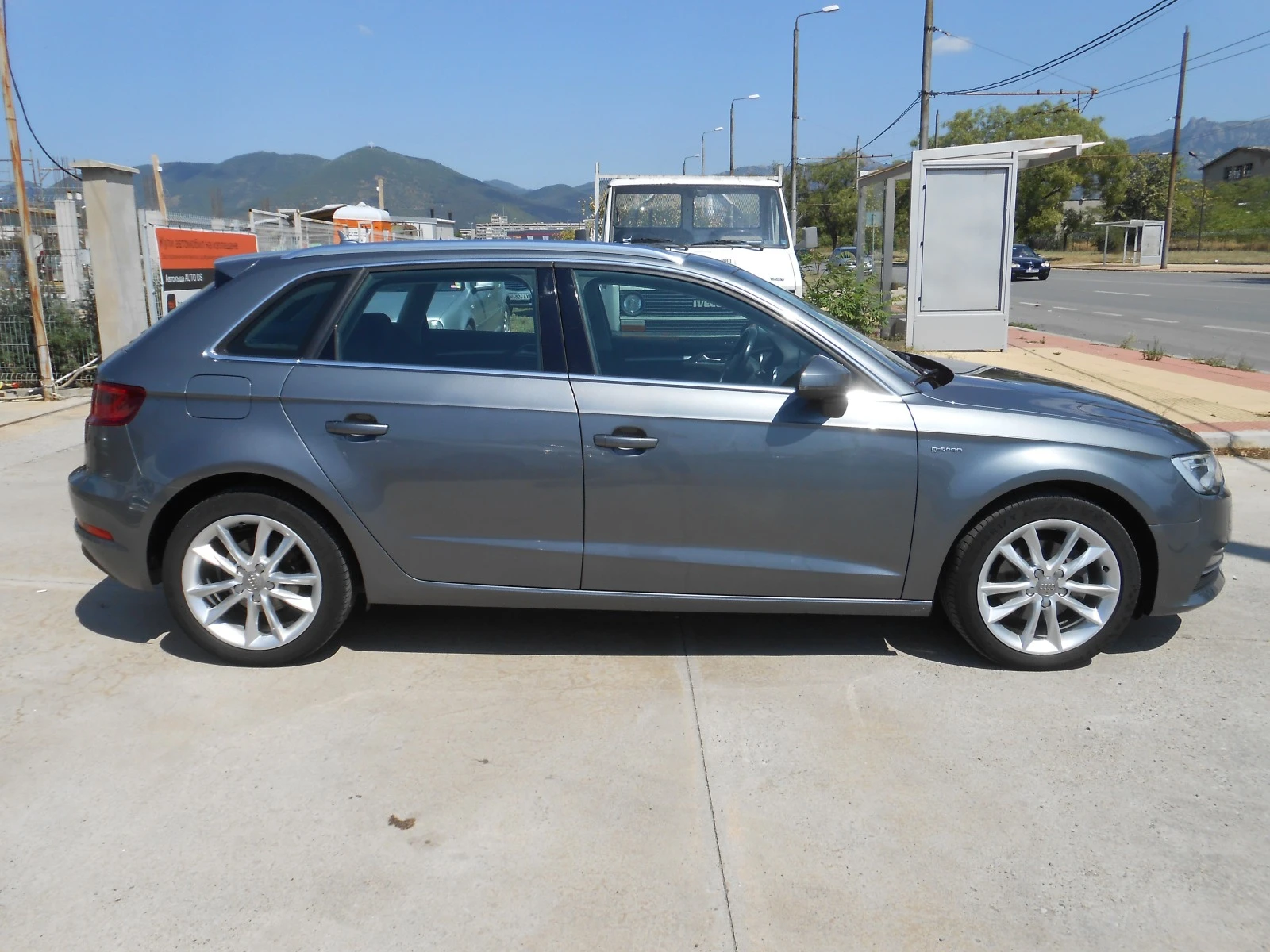 Audi A3 1.4G-tron-Navi-6sk-Euro-6B - изображение 4