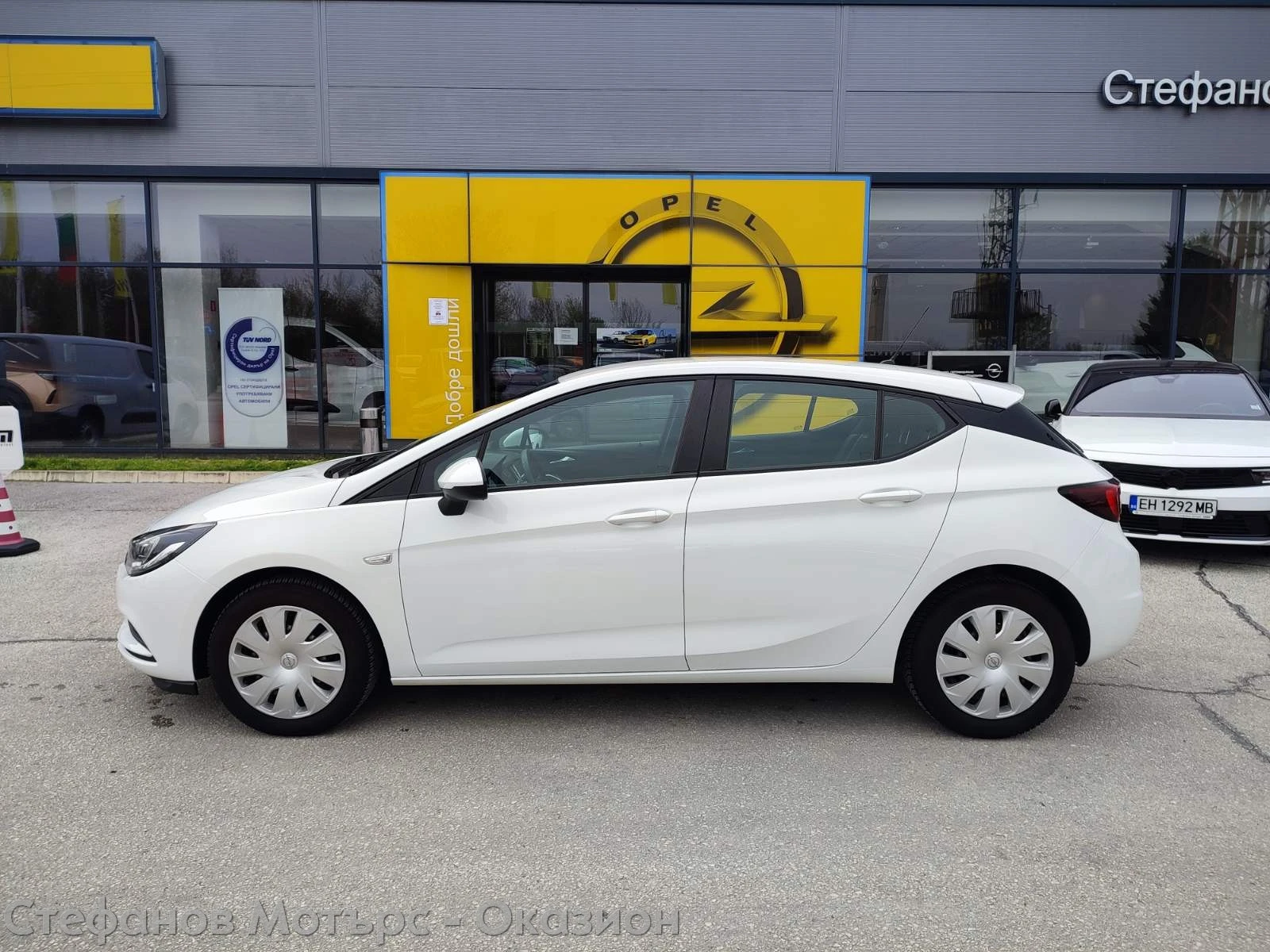 Opel Astra Enjoy 5DR 1.4 Turbo (125hp) MT6 - изображение 4