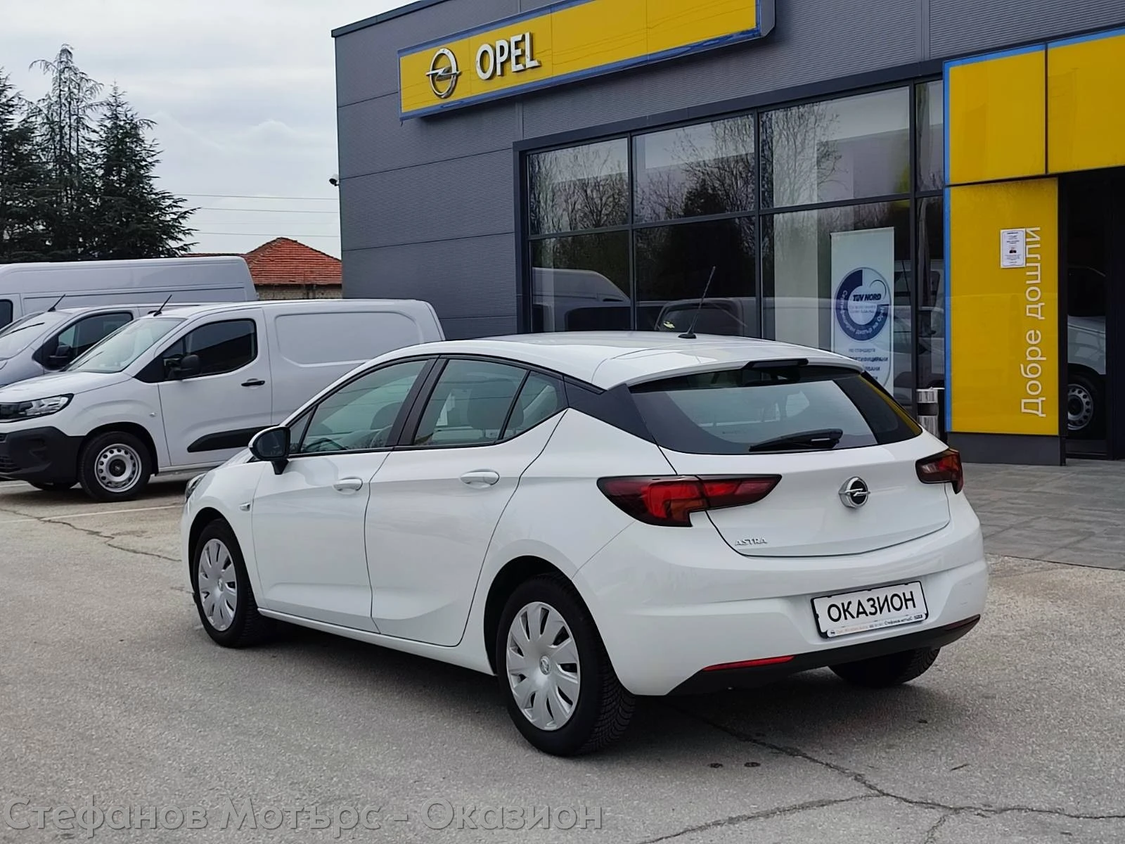 Opel Astra Enjoy 5DR 1.4 Turbo (125hp) MT6 - изображение 6