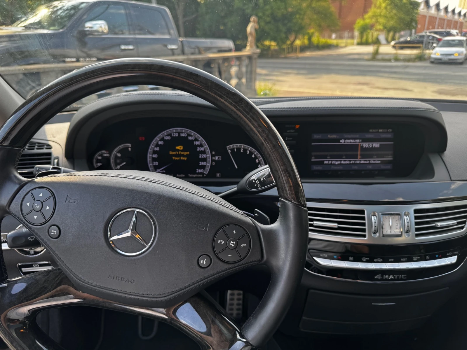 Mercedes-Benz S 500 AMG/Keyless/памет/подгрев/обдухване/масаж/панорама - изображение 10