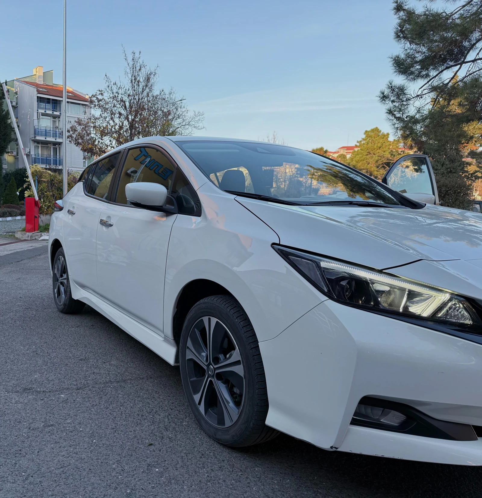 Nissan Leaf  62 kWh e+ Acenta Limousine | Mobile.bg � ����������� 7