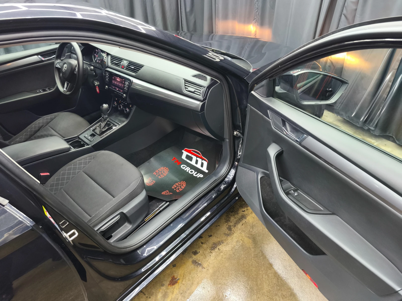 Skoda Superb 2.0TDI Automatic 150k.c E6B | Mobile.bg � ����������� 12