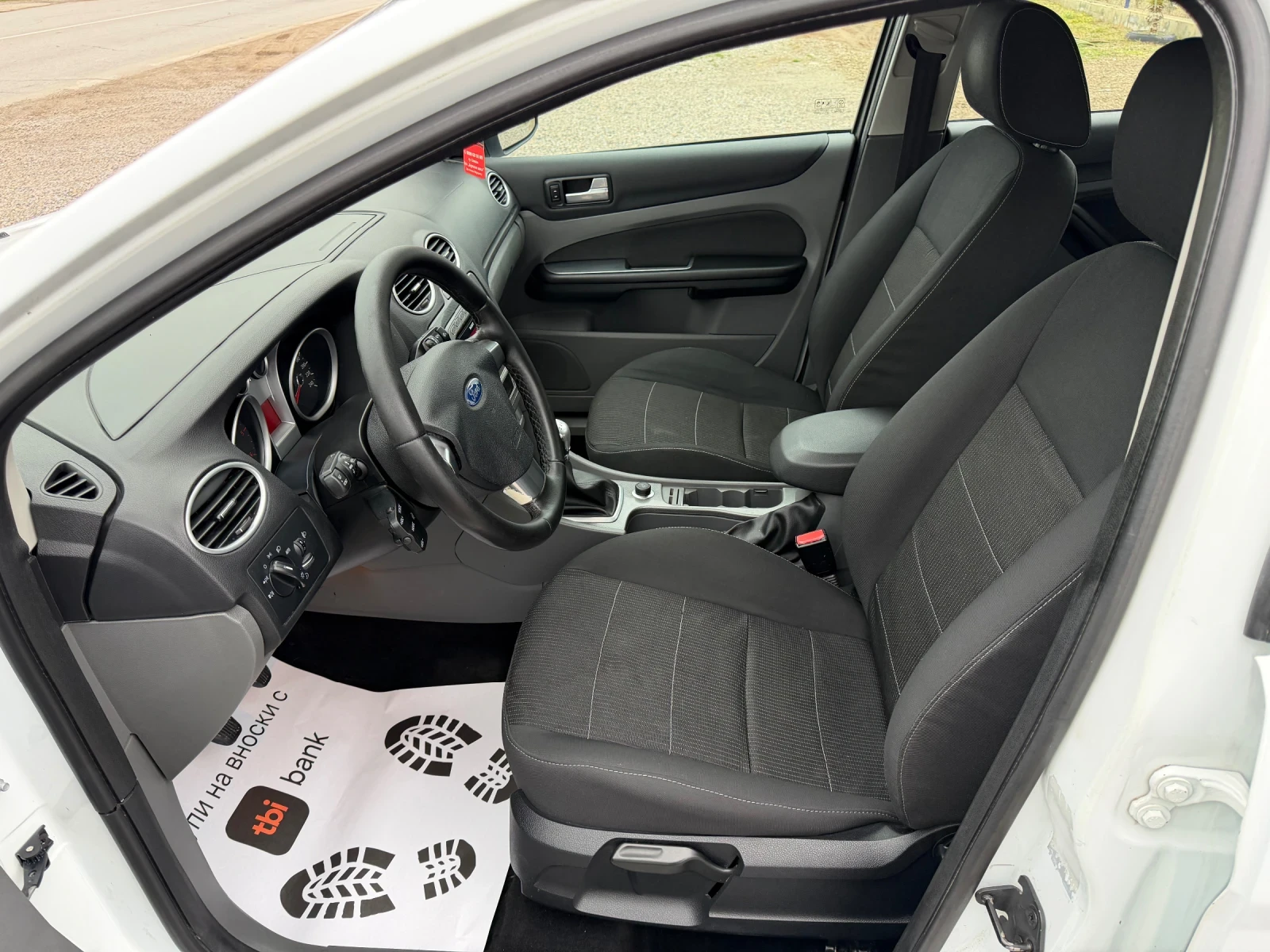 Ford Focus 1.6/КАТО НОВА - изображение 9