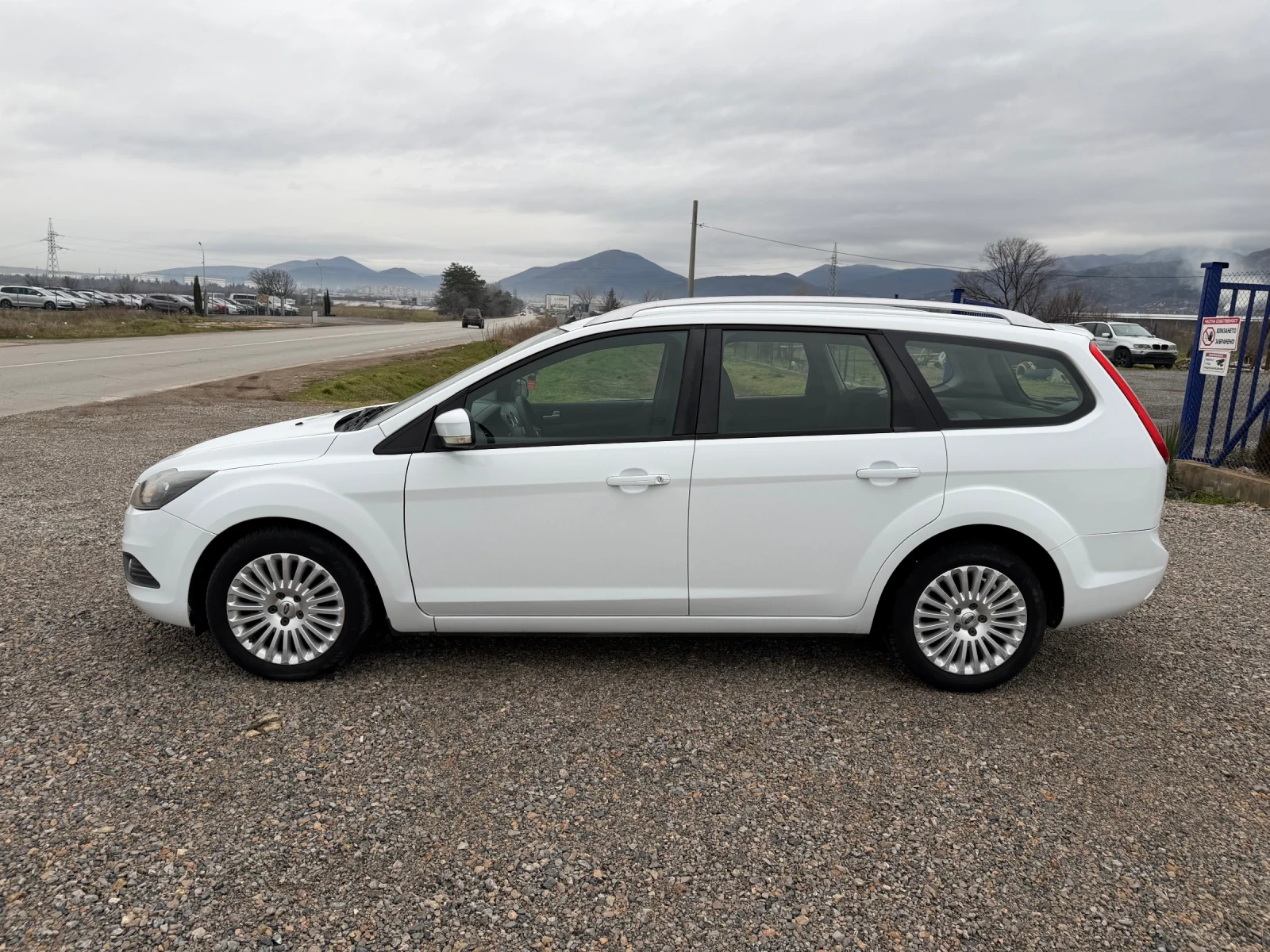 Ford Focus 1.6/КАТО НОВА - изображение 7
