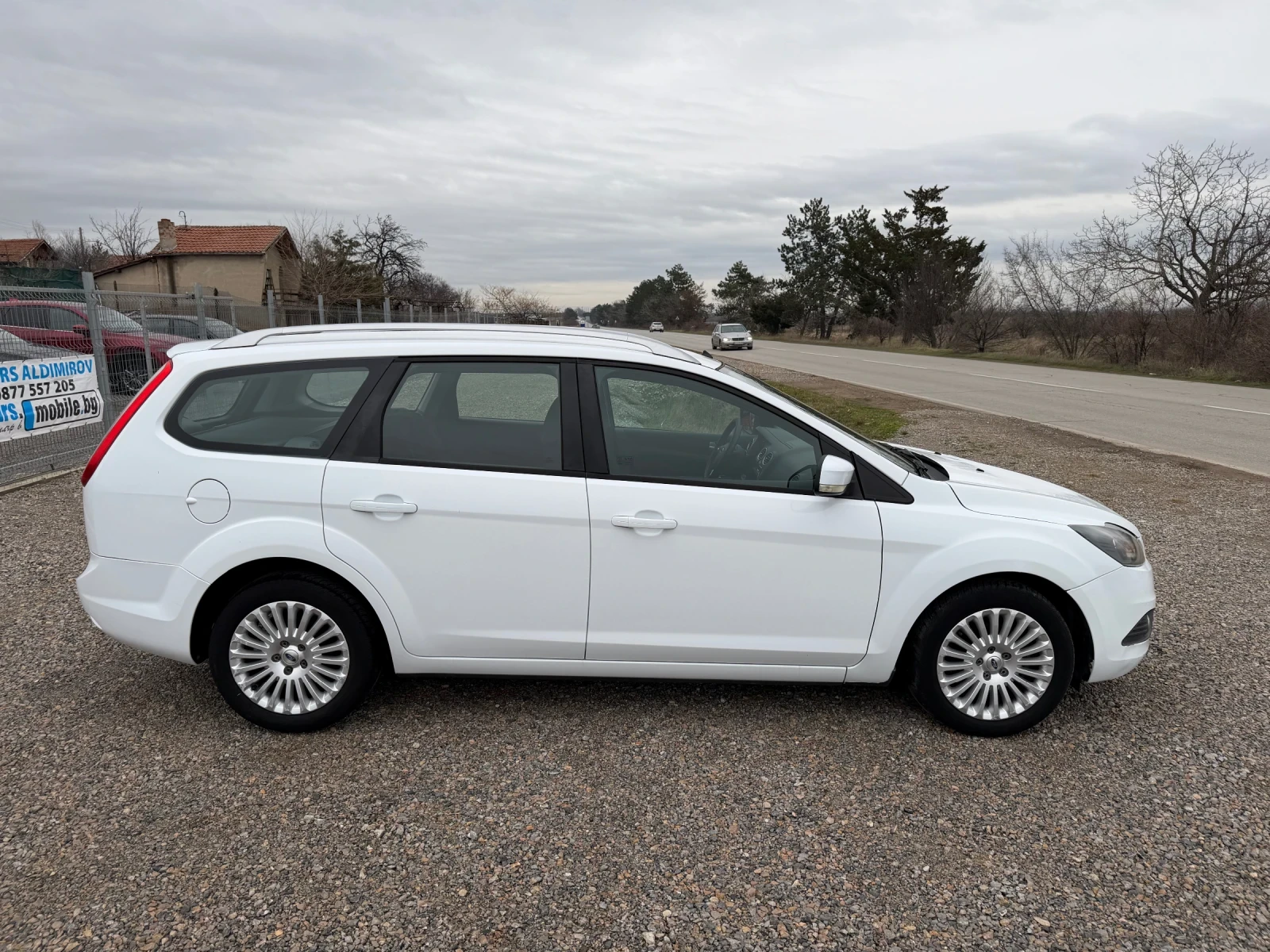 Ford Focus 1.6/КАТО НОВА - изображение 3