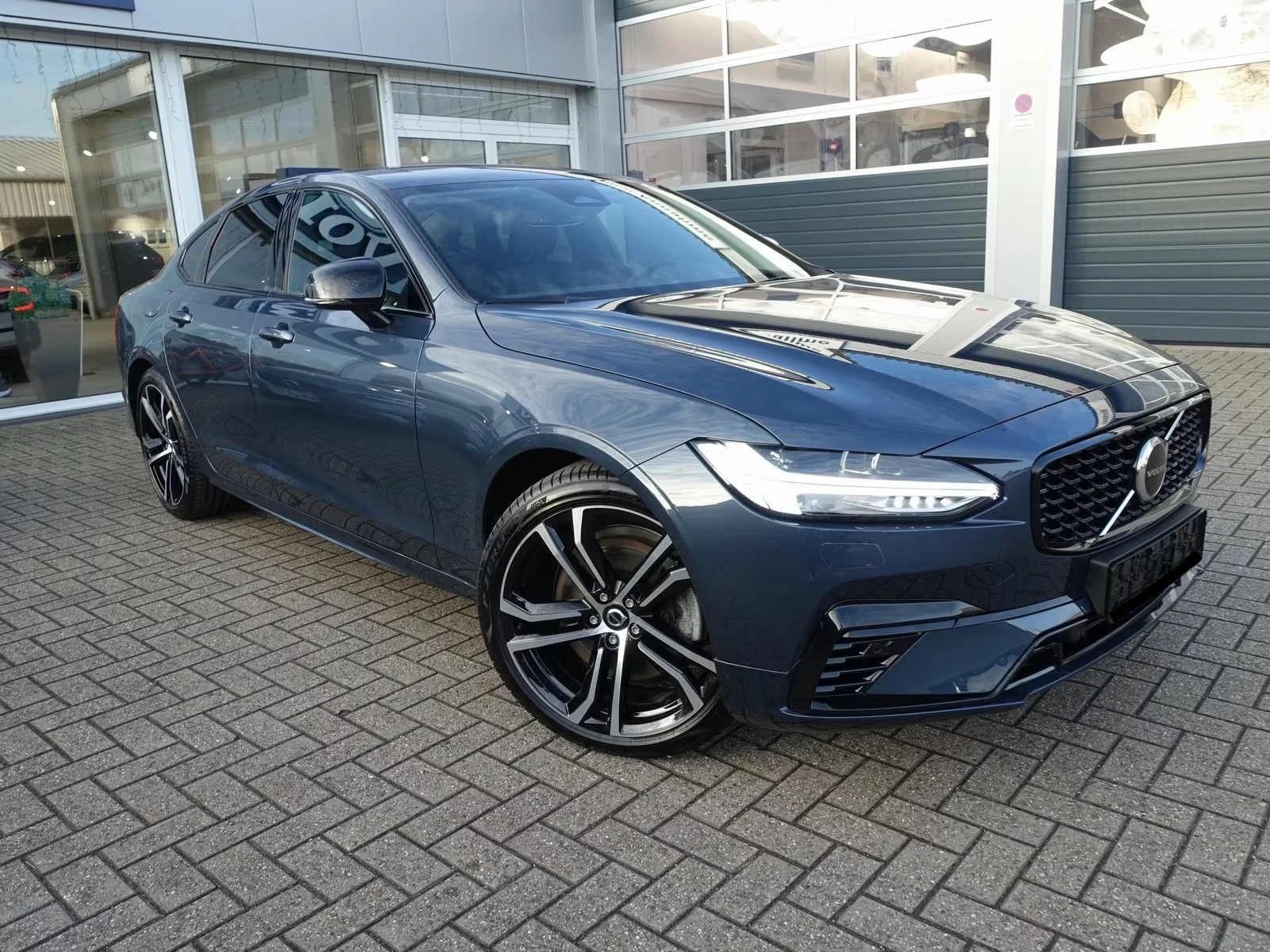 Volvo S90 T8 AWD Ultimate Dark FourC  - изображение 5
