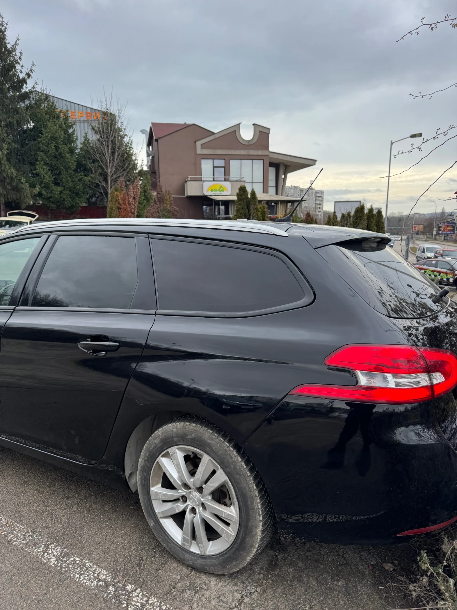 Peugeot 308 1.6, снимка 4 - Автомобили и джипове - 54381162
