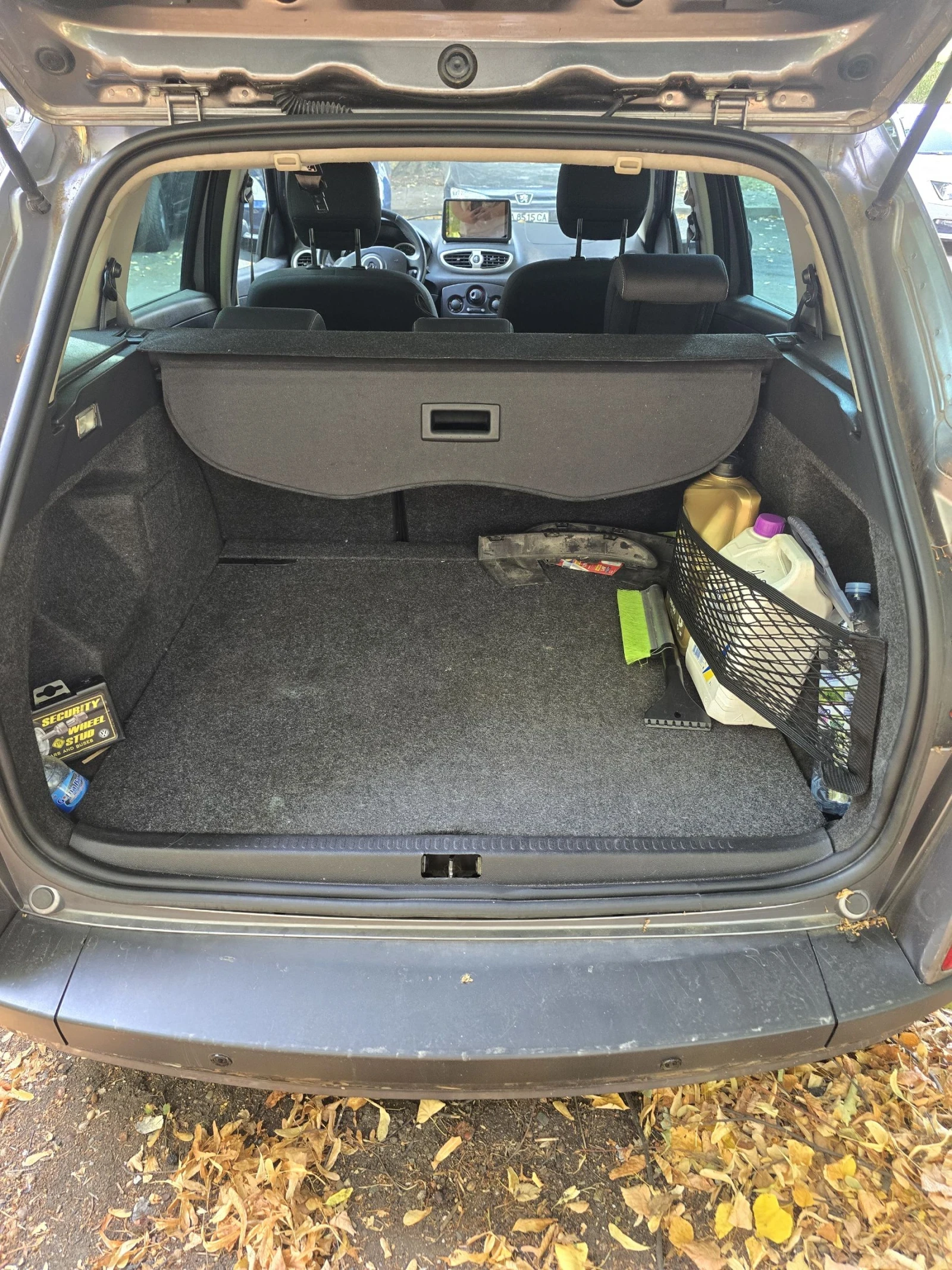 Renault Clio 3, снимка 7 - Автомобили и джипове - 54398099