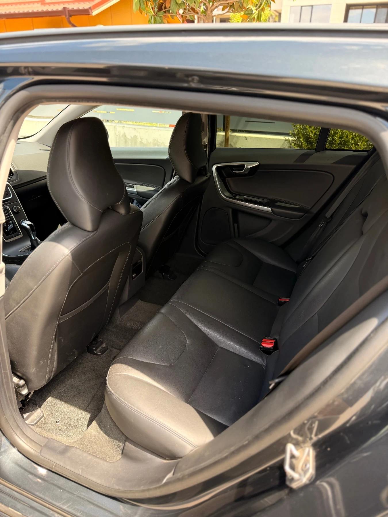 Volvo V60 метан (CNG), снимка 10 - Автомобили и джипове - 54596148