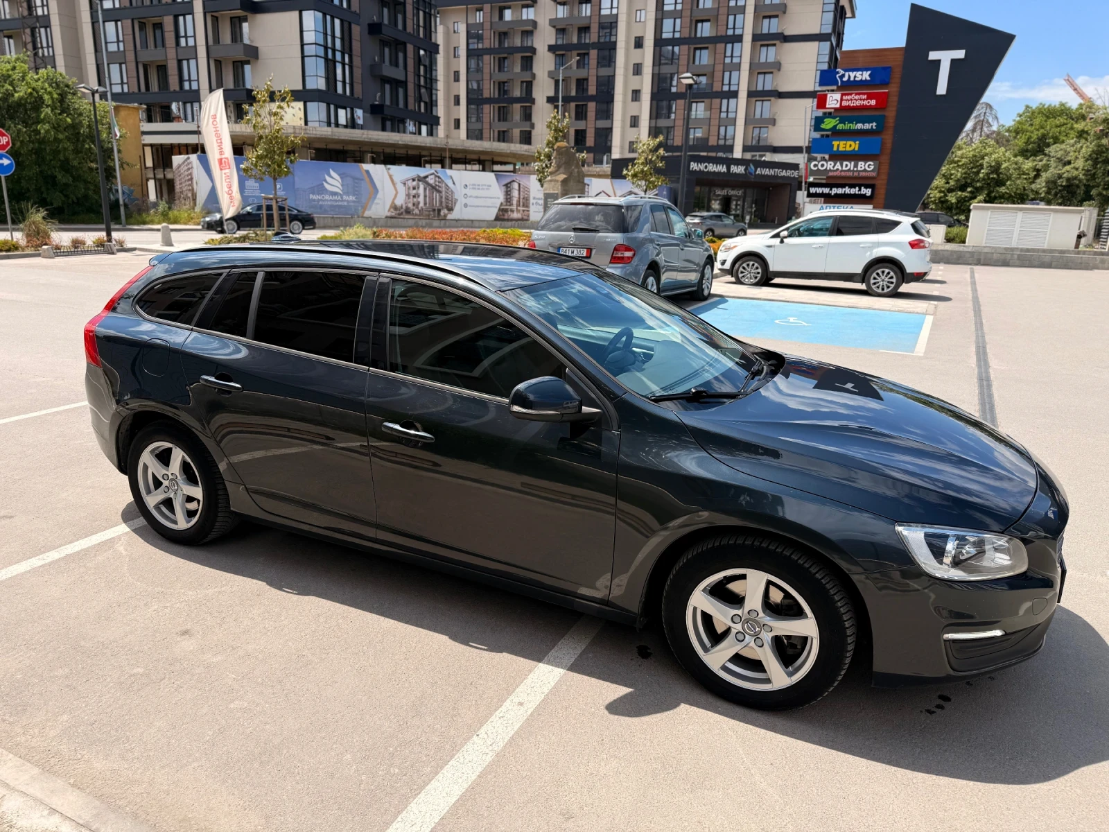 Volvo V60 метан (CNG), снимка 4 - Автомобили и джипове - 54596148