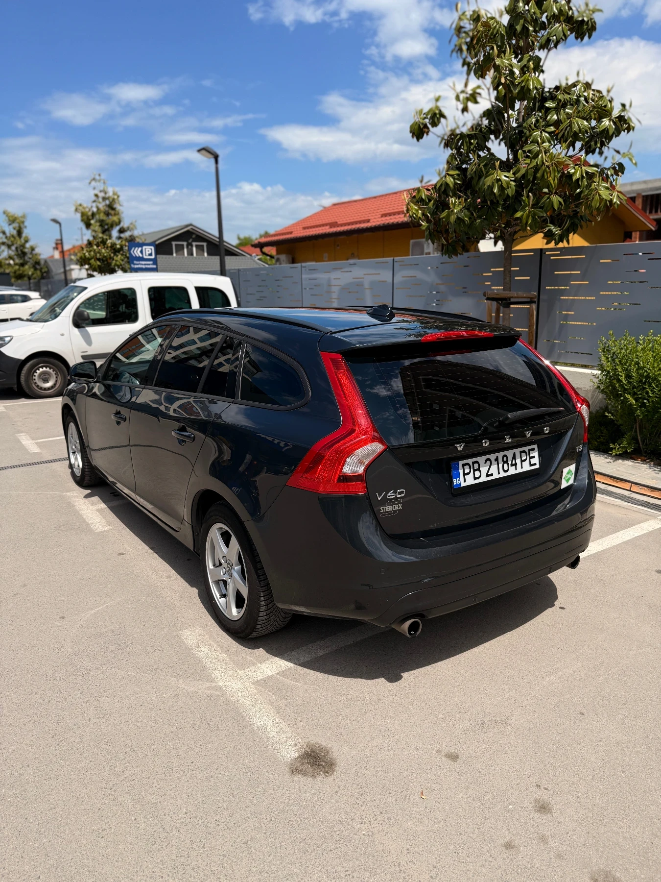 Volvo V60 метан (CNG), снимка 7 - Автомобили и джипове - 54596148