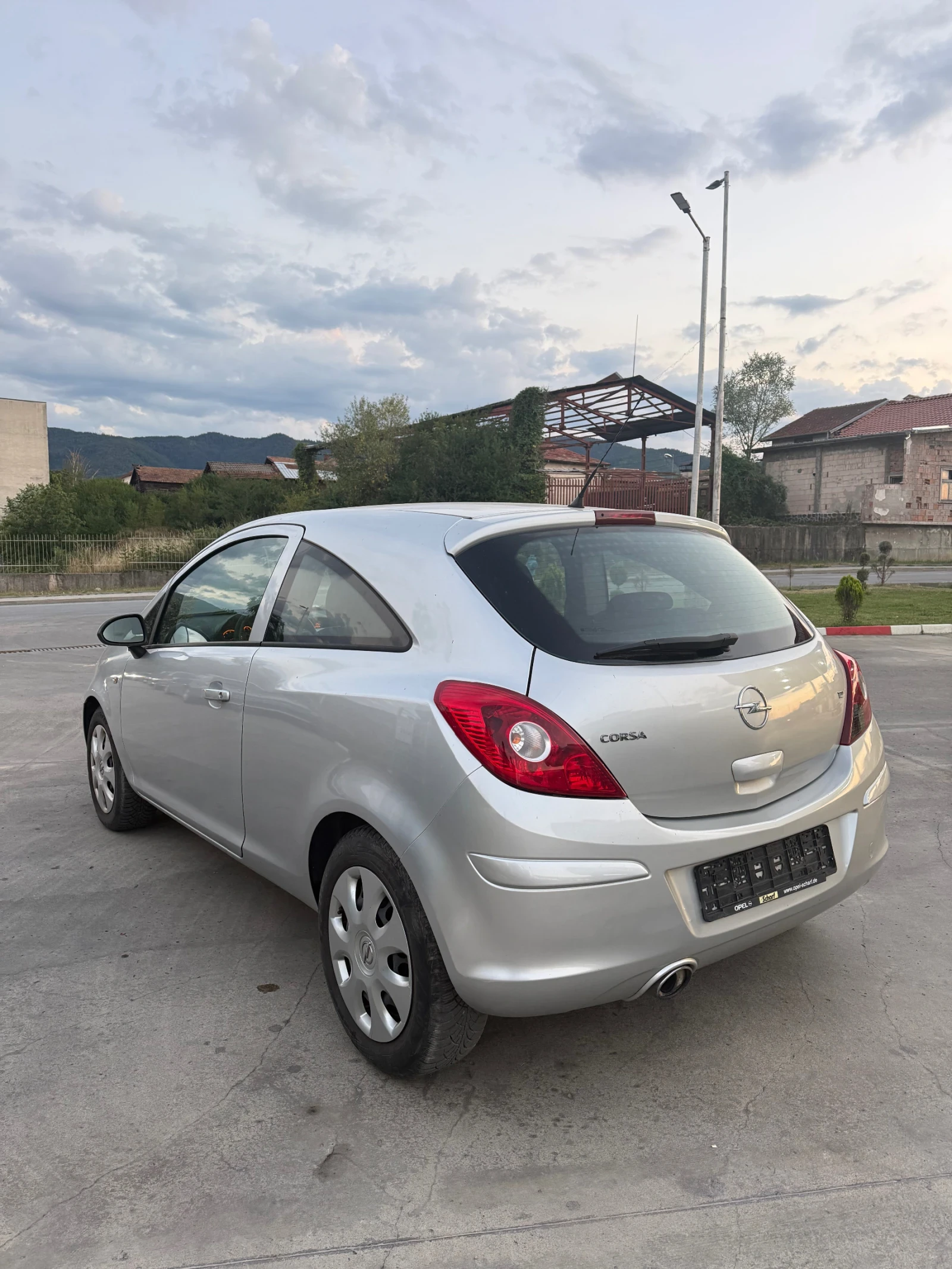 Opel Corsa 1.2 сменена верига напълно обслужена, снимка 5 - Автомобили и джипове - 55532749