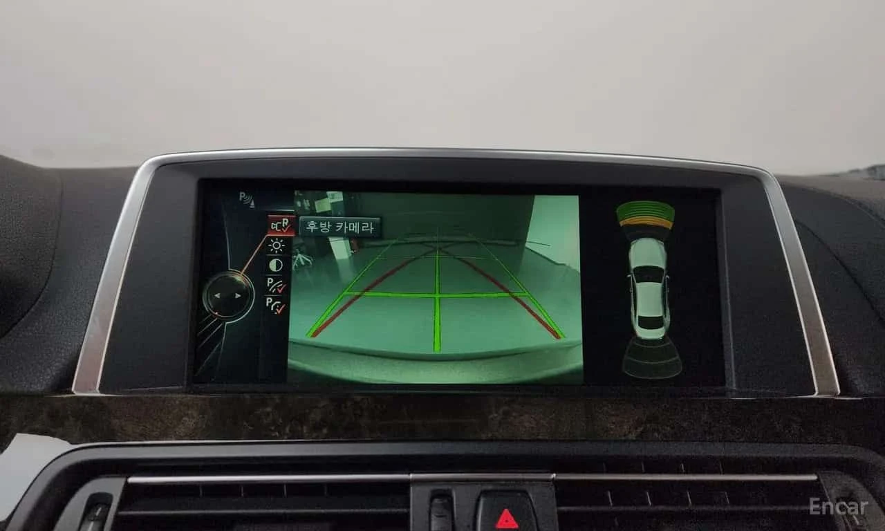 BMW 640 * 640d xDrive Gran Coupe * CARFAX * ЦЕНА ДО БГ, снимка 13 - Автомобили и джипове - 55499001