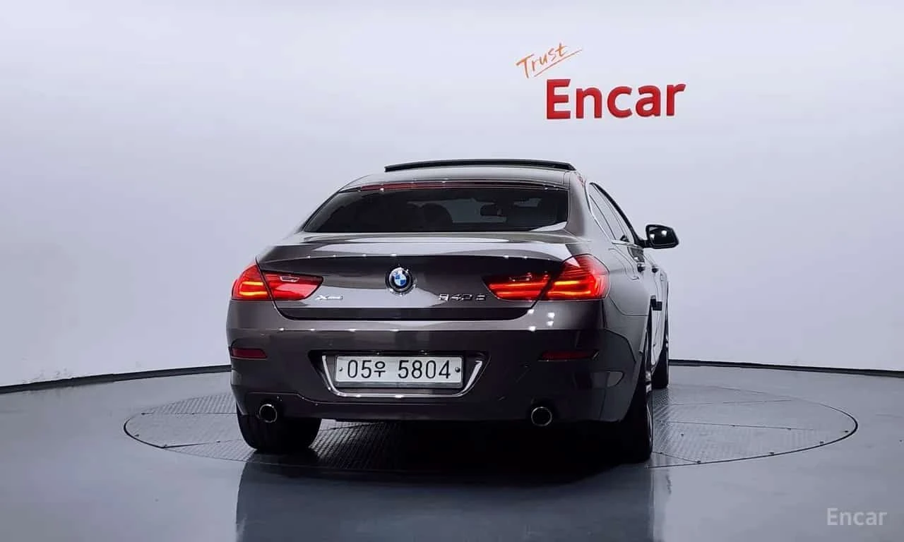 BMW 640 * 640d xDrive Gran Coupe * CARFAX * ЦЕНА ДО БГ, снимка 4 - Автомобили и джипове - 55499001