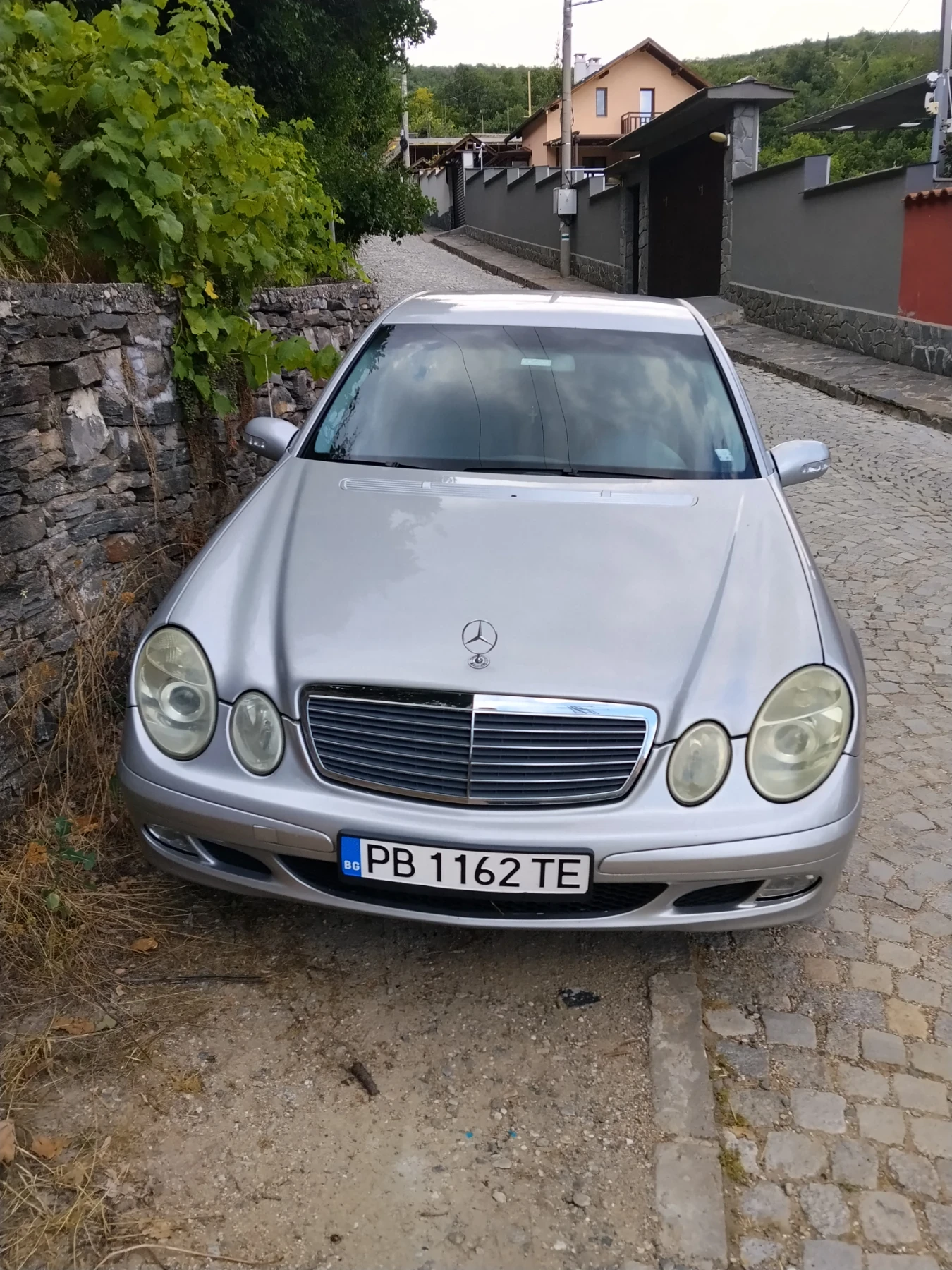 Mercedes-Benz E 220 2200 куб. 150к.с., снимка 2 - Автомобили и джипове - 55511645