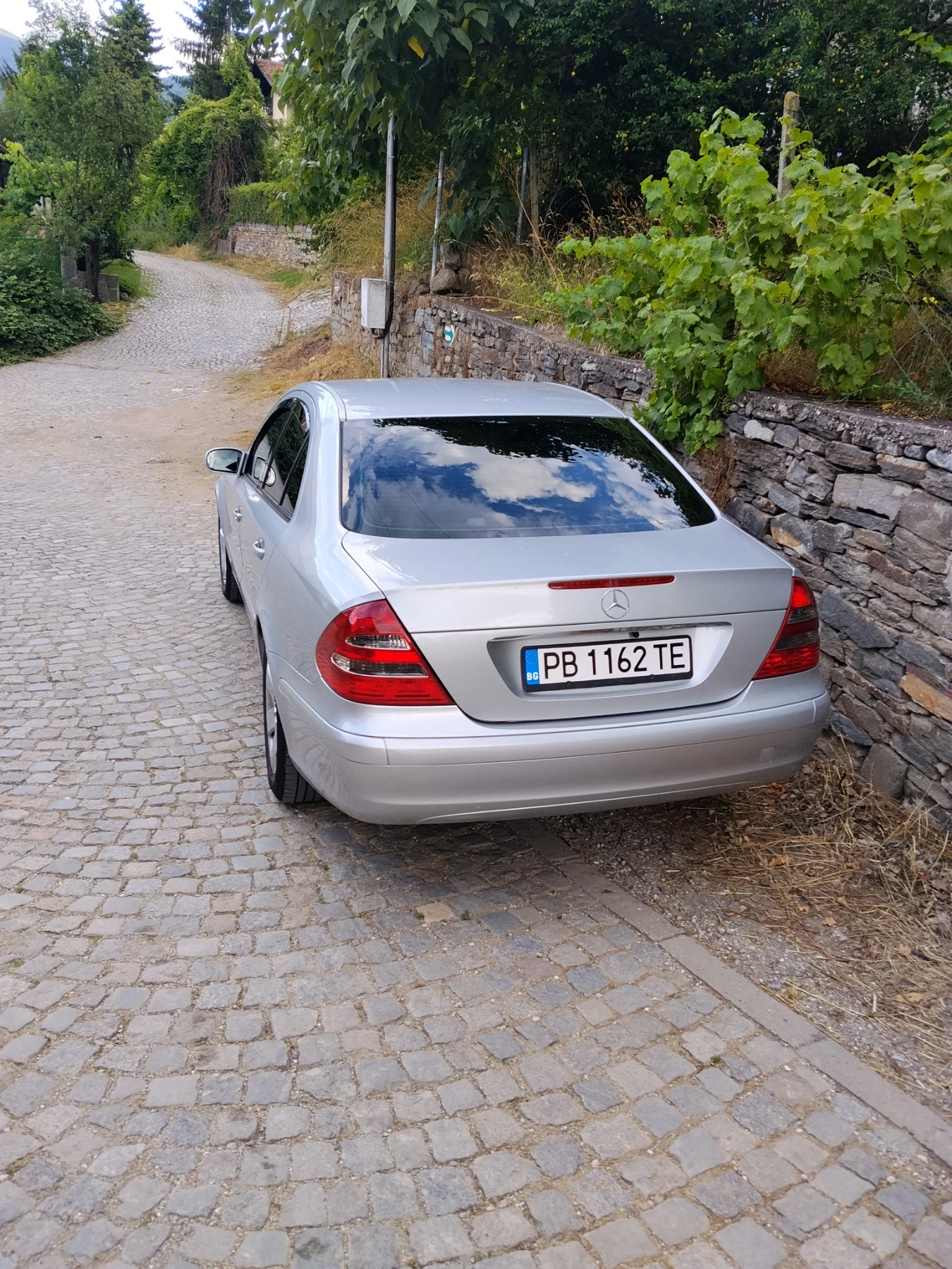 Mercedes-Benz E 220 2200 куб. 150к.с., снимка 3 - Автомобили и джипове - 55511645