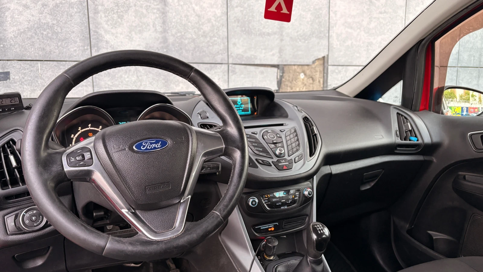 Ford B-Max 1.0 EcoBoost 2 комплекта гуми всичко платено теглч, снимка 8 - Автомобили и джипове - 55845171