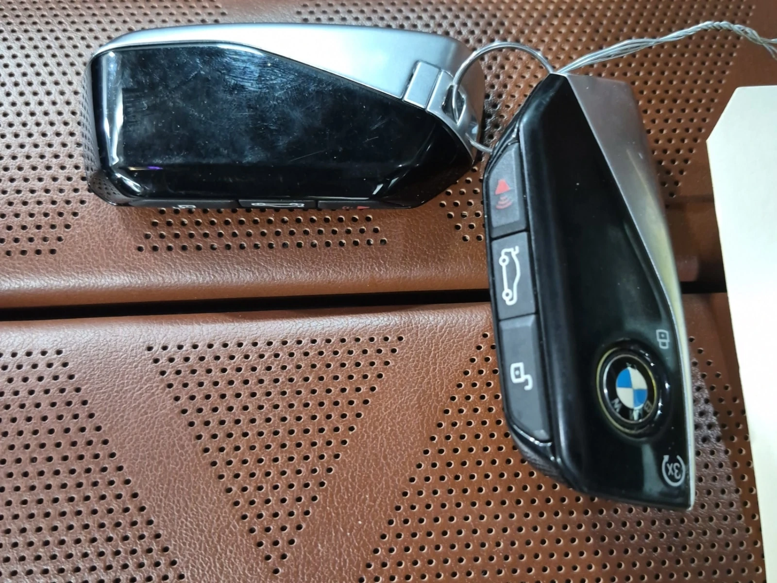 BMW i7 * XDRIVE60 * CARFAX * АВТОКРЕДИТ * , снимка 8 - Автомобили и джипове - 55884892