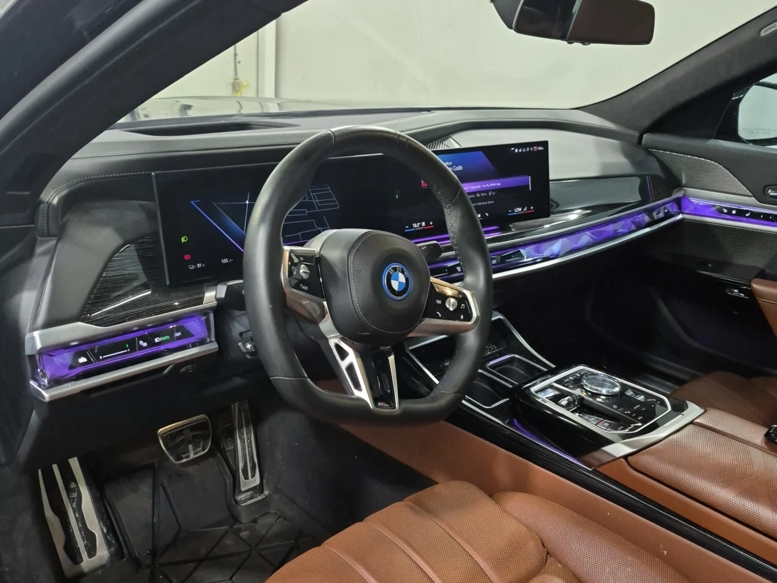 BMW i7 * XDRIVE60 * CARFAX * АВТОКРЕДИТ * , снимка 10 - Автомобили и джипове - 55884892