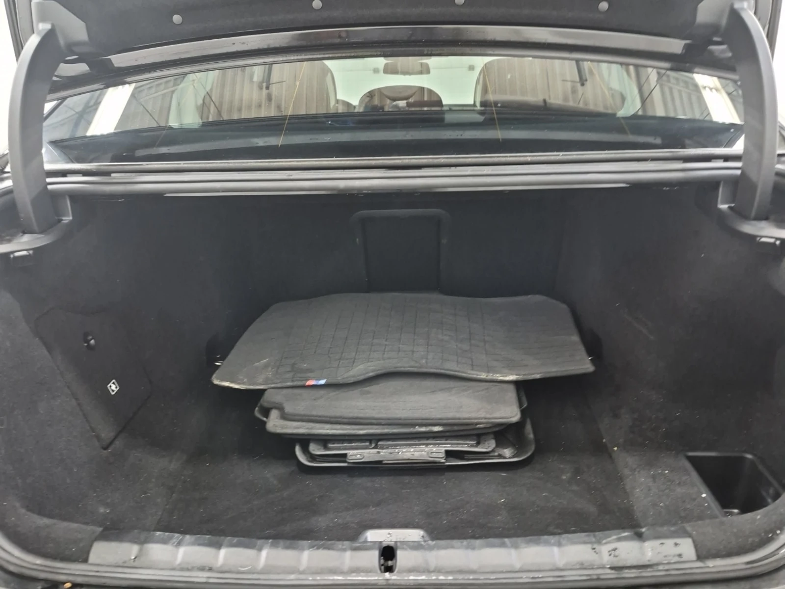 BMW i7 * XDRIVE60 * CARFAX * АВТОКРЕДИТ * , снимка 14 - Автомобили и джипове - 55884892