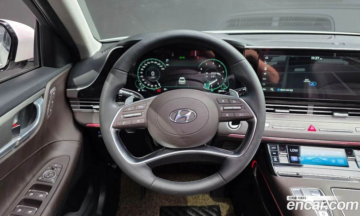Hyundai Grandeur 3.3 Exclusice, снимка 13 - Автомобили и джипове - 56156014