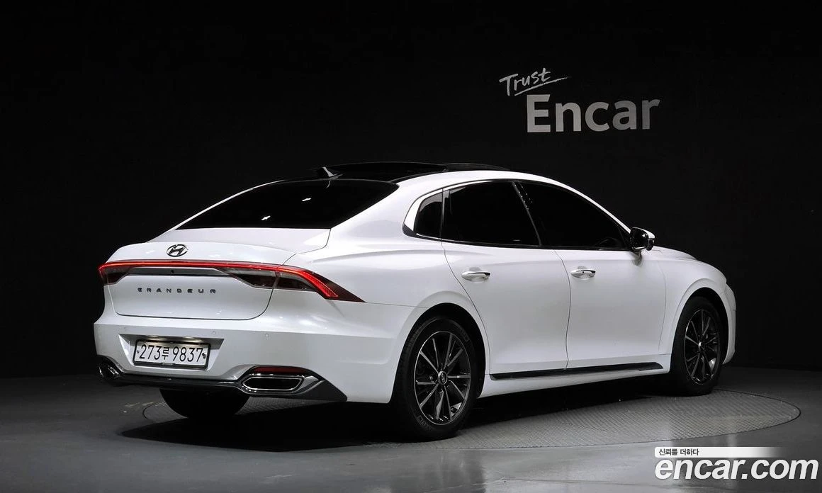 Hyundai Grandeur 3.3 Exclusice, снимка 2 - Автомобили и джипове - 56156014