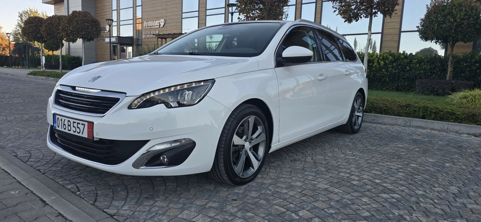 Peugeot 308 1.6 BLUEHDI* GT-LINE* 120�.�.* NAVI* LED* ������*  | Mobile.bg � ����������� 3