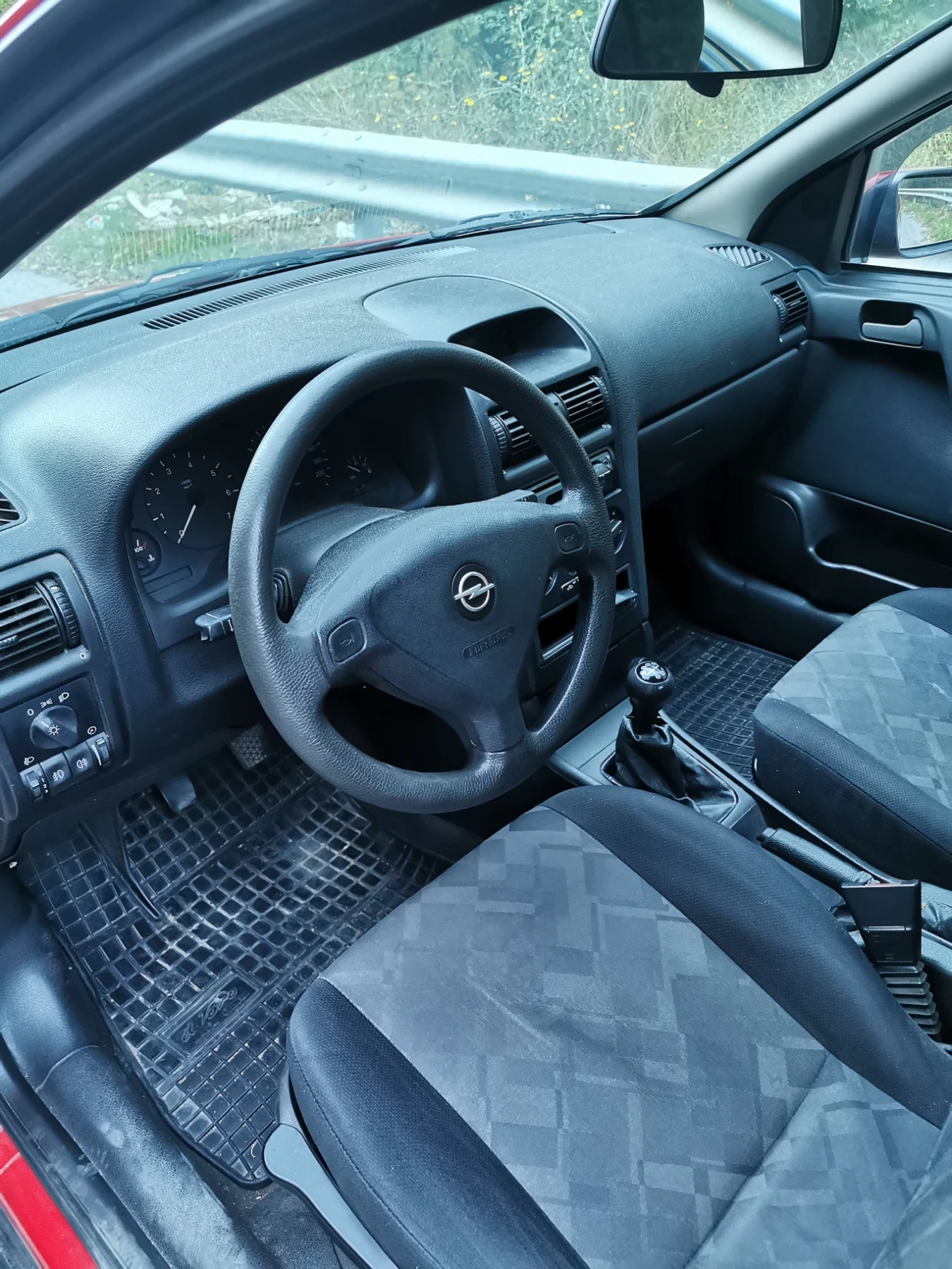 Opel Astra 1.6 газ/бензин , снимка 10 - Автомобили и джипове - 56350864