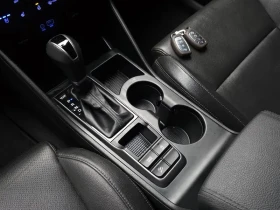 Hyundai Tucson Diesel 2.0 2Wd Modern, снимка 9