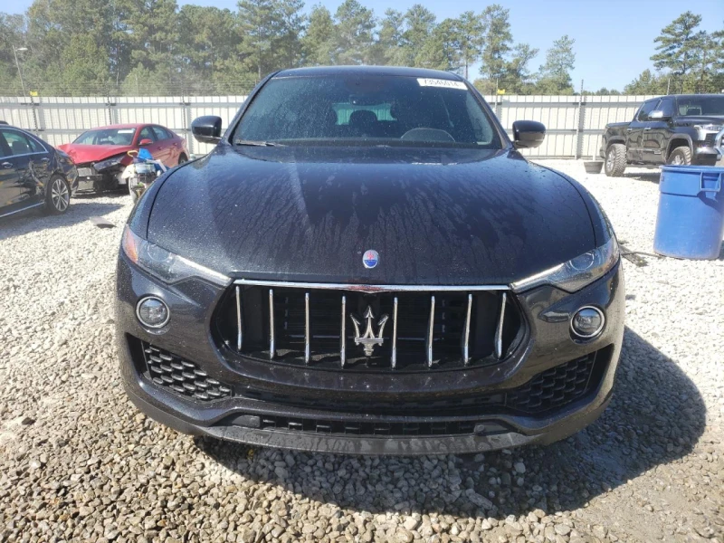 Maserati Levante Facelift* Harman Kardon* 360* CarPlay, снимка 2 - Автомобили и джипове - 47837543