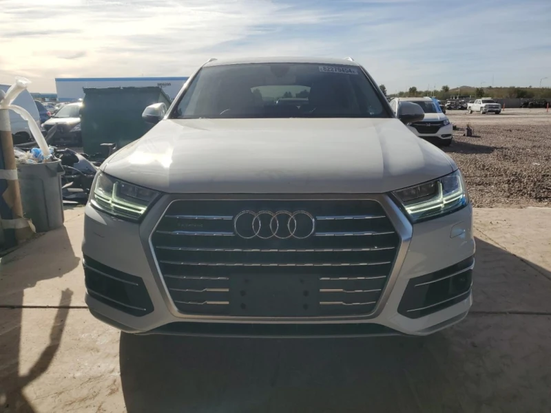 Audi Q7 Full LED* 360* Диг.табло* Дистроник* 70хил.km!* , снимка 1 - Автомобили и джипове - 48617583