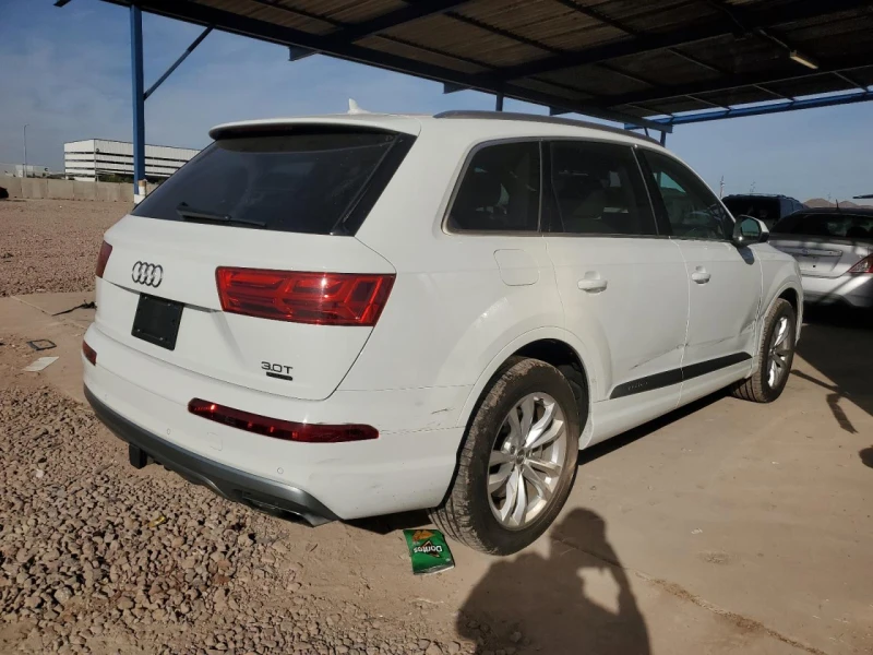 Audi Q7 Full LED* 360* Диг.табло* Дистроник* 70хил.km!* , снимка 4 - Автомобили и джипове - 48617583